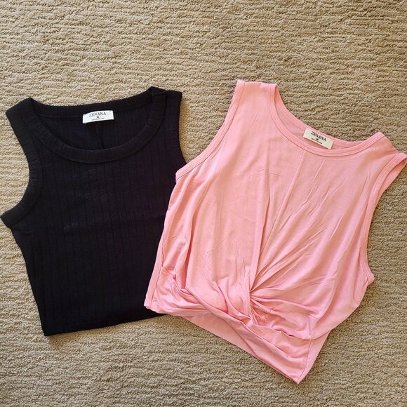 Women’s Zenana Tank Tops Set of 2 – Size M – NWOT - Picture 1 of 14